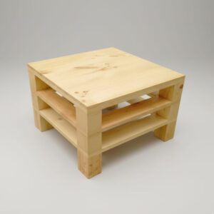 mesa de centro cuadrada en madera pino